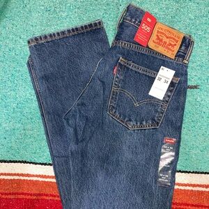 Levi’s Men’s 505 Classic Straight Leg denim jeans, zipper front, denim, 32 x 34